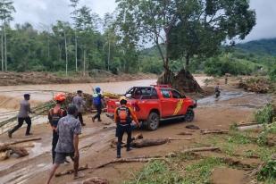 Banjir dan Tanah Longsor Melanda Kabupaten Luwu, Sulawesi Selatan, 14 Orang Tewas