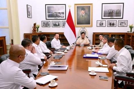 Presiden Panggil Jaksa Agung dan Jajaran, Bahas Korupsi dan Perizinan Ilegal