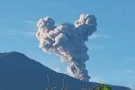 Gunung Marapi di Sumatera Barat Erupsi, Dentuman Letusan Keras