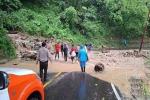 Parapat, Sumatera Utara,  Dilanda Banjir Bandang, Arus Lalu Lintas Tersendat