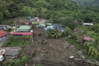 Tanah Longsor di Filipina Dipicu Badai Tropis Trami.