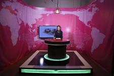 Taliban Perintahkan Perempuan Presenter TV Menutupi Wajah Mereka