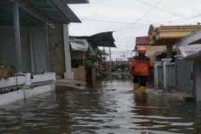 Banjir Rob Menerjang Kabupaten Tegal, 3.987 Warga Terdampak