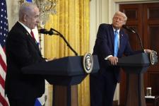 Trump Usul AS Kendalikan Jalur Gaza, Bahas Rencana Perdamaian dengan Netanyahu 