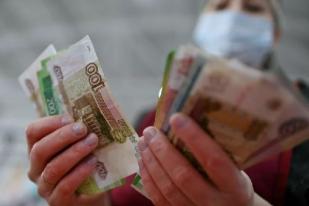 Mata Uang Rusia, Rubel Jatuh ke Rekor Terendah
