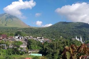 Gunung Api di Sulut Lima Berstatus Waspada