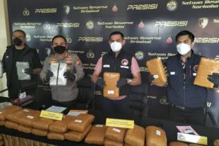 Polri Gagalkan Peredaran Ganja Modus Truk Limbah