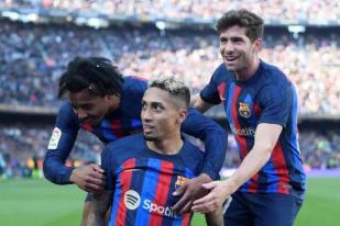 10 Pemain Barcelona Kalahkan Valencia 1-0