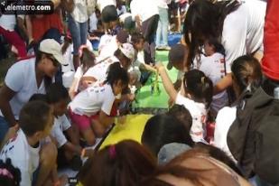 Panama Raih Rekor Guinness Saat 5.000 Anak Melukis Bersama