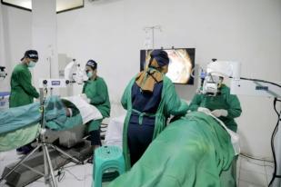 Penderita Katarak di Jayapura Dapatkan Operasi Mata Gratis