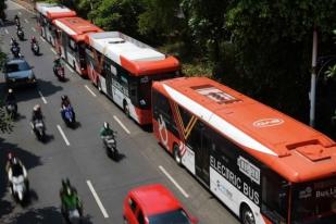 TransJakarta Catat Rekor 280 Juta Orang Naik Busnya