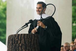 Petenis Federer dapat Gelar Doktor Honoris Causa