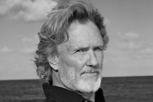 Penyanyi Kris Kristofferson Meninggal