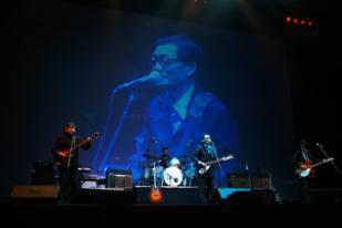 The Beatles Charity untuk Sinabung dan Manado