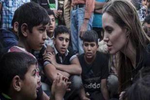 Angelina Jolie: Saya menghormati Pengungsi, Saya Bersama Mereka