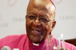 Desmond Tutu: Mandela Mengilhami Dunia Dengan Welas Asih