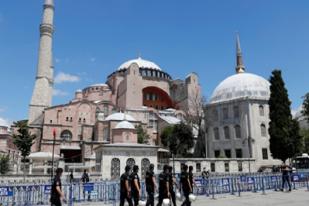 Rusia Sesalkan Turki Cabut Status Warisan UNESCO atas Hagia Sophia