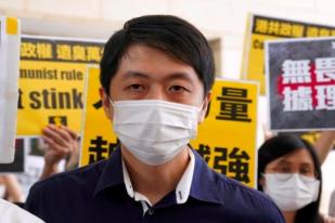 Aktivis Pro Demokrasi Hong Kong Menolak Pembekuan Rekening Banknya