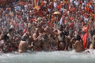 India Khawatirkan Lonjakan COVID-19 pada Festival Hindu Mahakumbh