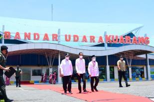 Jokowi Resmikan Terminal Baru Bandara Kuabang di Halmahera Utara