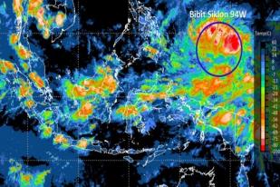 BMKG Ingatkan Sulut dan Malut Waspada Siklon Tropis 94W 