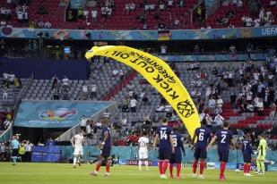 Buntut Penerjun Mendarat di Stadion, Greenpeace Minta Maaf 