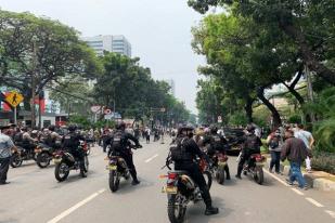 Petugas Bubarkan Demontrasi Pengungsi Afghanistan di Jakarta