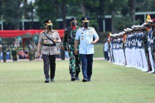 Sinergi TNI dan Polri Kunci Hadapi Ancaman terhadap NKRI