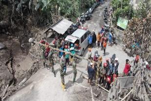 Erupsi Semeru: Korban Meninggal 22, Hilang 22