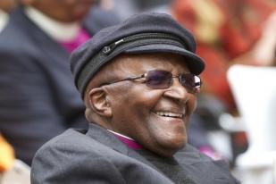 Desmond Tutu, Tanpa Kompromi dan Tanpa Kekerasan Perjuangkan Keadilan