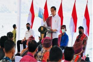 Presiden Serahkan SK Hutan Sosial dan SK TORA di 20 Provinsi