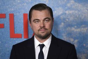 Aktor Leonardo DiCaprio Bantu Dana untuk Ukraina