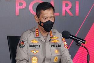 Polisi Sebar Foto DPO Tersangka Investasi Bodong Viral Blast