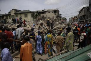 Nigeria: Bangunan Tiga Lantai Ambruk, Lima Tewas