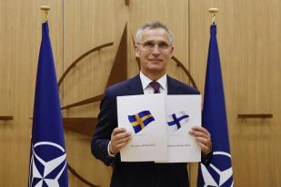 Swedia dan Finlandia Resmi Ajukan Keanggotaan NATO