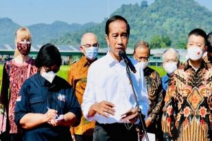 Jokowi: Kasus COVID-19 Naik, Tapi Masih Terkendali