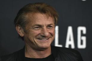 Aktor Sean Penn Dokumentasikan Perang di Ukraina