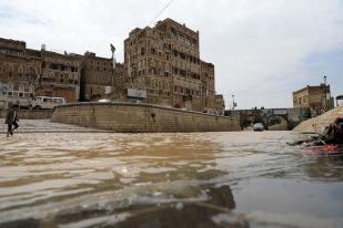 Banjir di Kota Tua Sanaa, Yaman, 10 Tewas