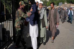 Ulama Terkemuka Taliban Tewas dalam Serangan Bom di Kabul