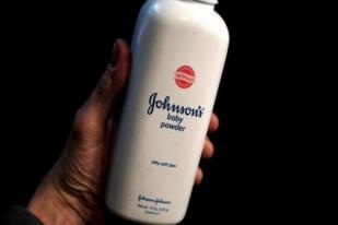 Johnson & Johnson Hentikan Menjual Bedak Bayi Berbasis Talc Tahun 2023