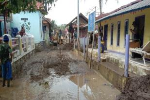 Banjir dan Tanah Longsor di Garut, 3.702 Warga Terdampak