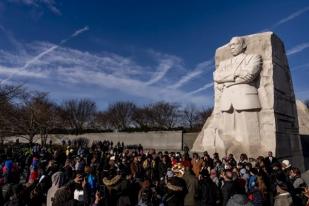 Warga AS Peringati Perjuangan Hak-hak Sipil Pdt. Martin Luther King Jr