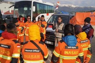 Tim Indonesia Mencari Dua WNI di Diyarbakir Turki Yang Terdampak Gempa 