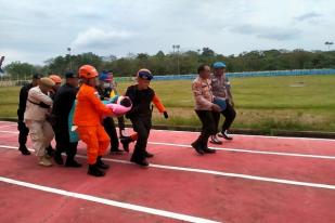 Delapan Penumpang Helikopter Yang Mendarat Darurat di Jambi Telah Dievakuasi