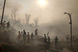 Kamp Pengungsi Rohingya di Bangladesh Terbakar, Ribuan Kehilangan Rumah