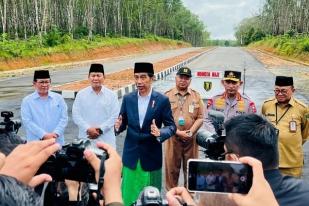 Jokowi Resmikan Jalan Nan Serunai di Kabupaten Tabalong