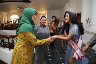 Wakil Indonesia Raih Penghargaan Busana Nasional Terbaik pada MissTeen Internasional