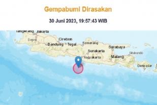 Gempa Bumi Berkekuatan 6,4 Guncang Pantai Selatan Jawa