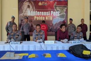 Polisi Tangkap Pria Bawa 1.000 Detonator di Lombok 