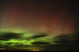 Badai Matahari Beri Kesempatan Aurora Dapat Terlihat di 17 Negara Bagian AS